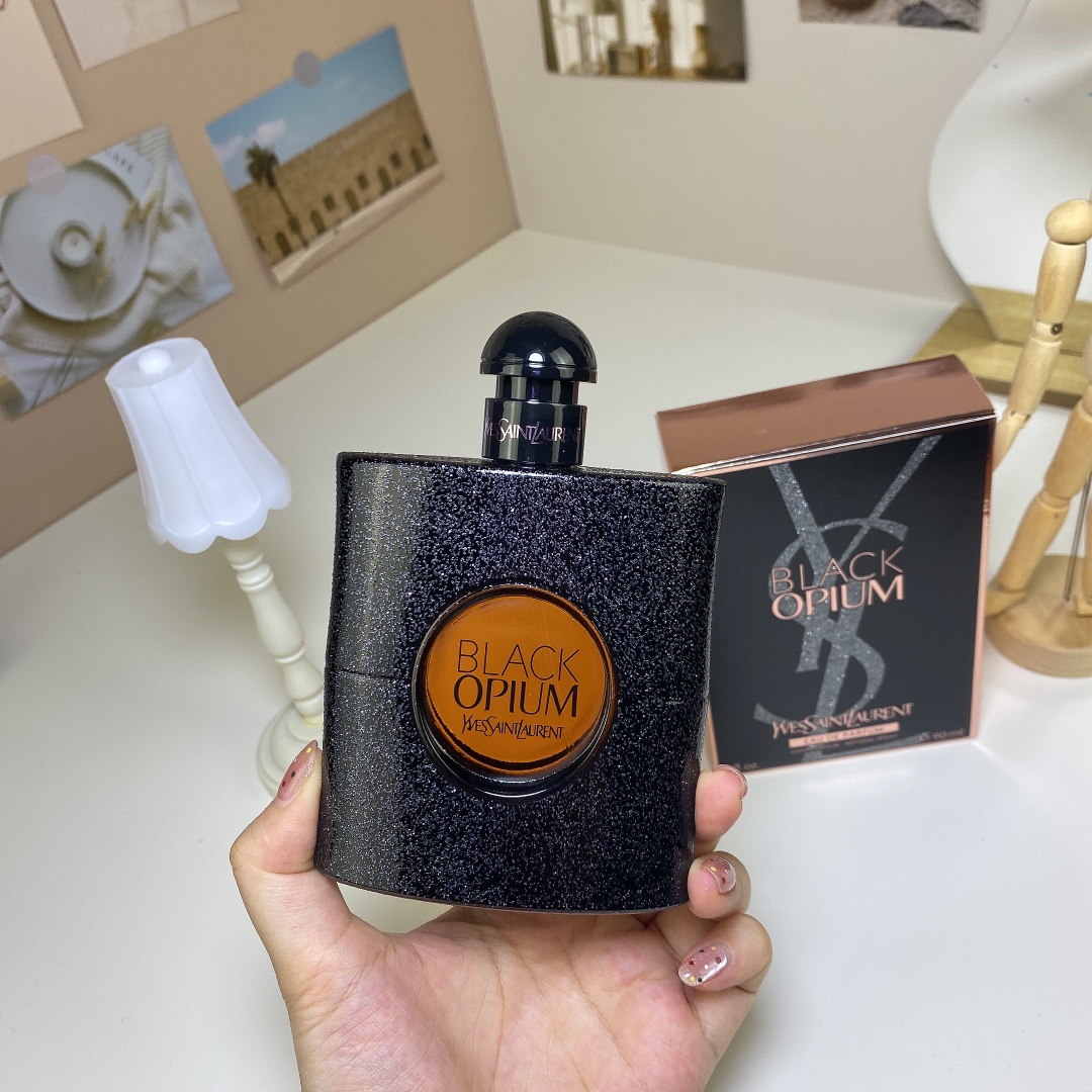 Saint Laurent perfume